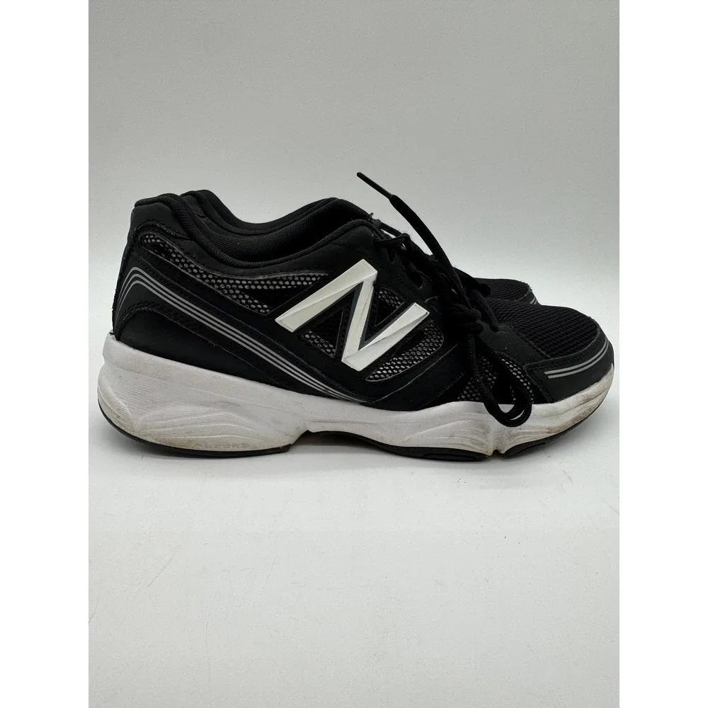 New Balance 1540v2 Men's US Size 10 Black White Running Athletic Shoes